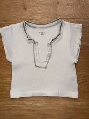 Urban Outfitters Out From Under Go For Gold Seamless Cropped Top Size XS/S Cream